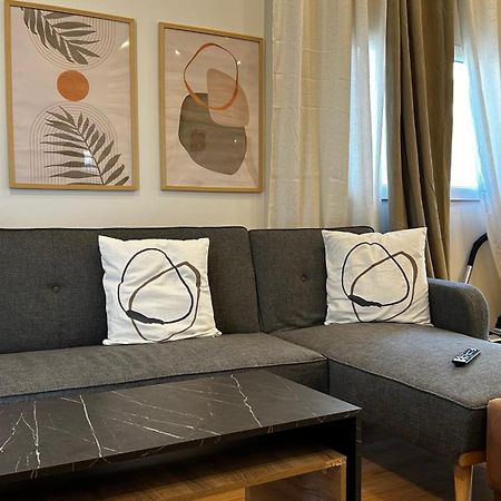 Άνετο Και Πολυτελές Οροφοδιαμέρισμα 2 Chania  ภายนอก รูปภาพ