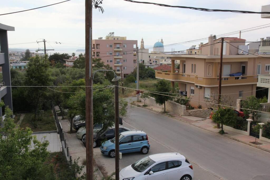 Άνετο Και Πολυτελές Οροφοδιαμέρισμα 2 Chania  ภายนอก รูปภาพ